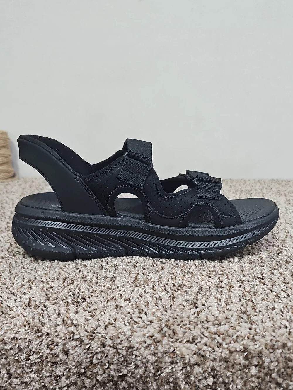 Skechers max cushion